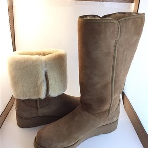  UGG Boots